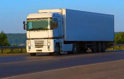 Adana ile Çamoluk Arası Öğrenci Eşyası Taşıma